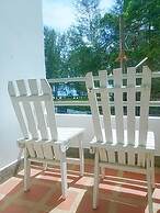 Naithon Beach Mansion