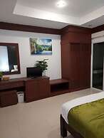 Naithon Beach Mansion