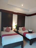 Naithon Beach Mansion