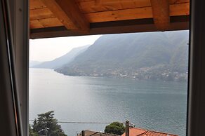 Comoholidays - Casa Mirella