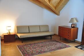 Comoholidays - Casa Mirella