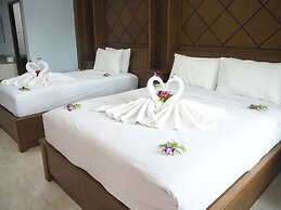 Selamat Lanta Resort