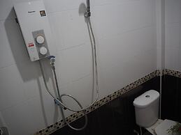 Selamat Lanta Resort