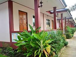 Selamat Lanta Resort