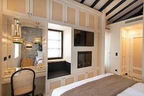 Polismata - Private Residences