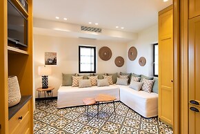 Polismata - Private Residences