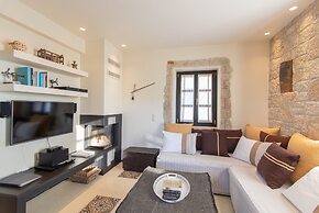 Polismata - Private Residences