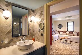 Polismata - Private Residences