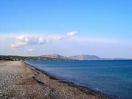 Cristelia Luxury Sea Front & Pool Villa