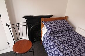 Boaters Guesthouse