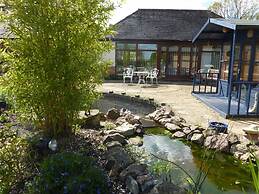 Orchard Side Bed and Breakfast