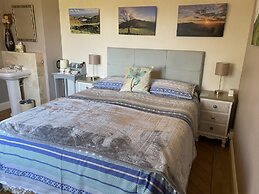 Orchard Side Bed and Breakfast