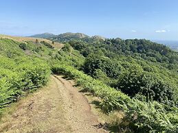 Orchard Side Bed and Breakfast