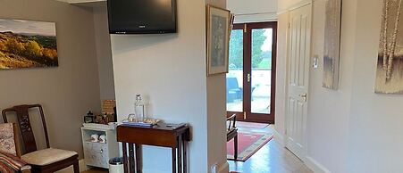 Orchard Side Bed and Breakfast