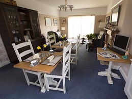 Orchard Side Bed and Breakfast