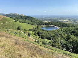 Orchard Side Bed and Breakfast