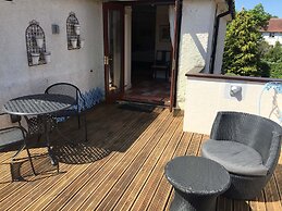 Orchard Side Bed and Breakfast