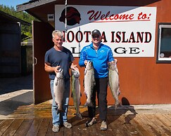 Nootka Island Lodge