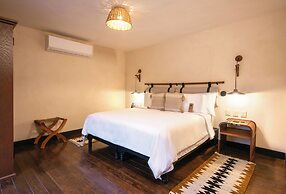 Hotel Amomoxtli