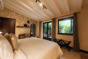 Hotel Amomoxtli