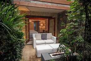 Hotel Amomoxtli