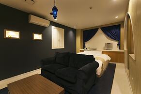 Hotel Atlantis Higashiosaka - Adults Only