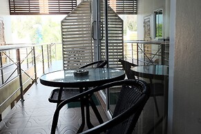 Chilli Hotel & Restaurant