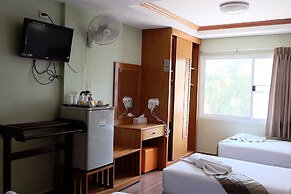 Chilli Hotel & Restaurant