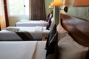 Chilli Hotel & Restaurant