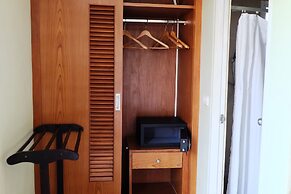 Chilli Hotel & Restaurant