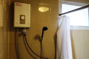 Chilli Hotel & Restaurant