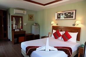 Chilli Hotel & Restaurant