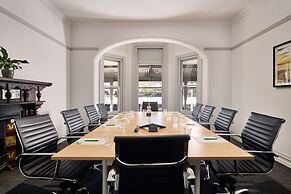 Holiday Inn West Perth by IHG