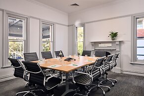 Holiday Inn West Perth by IHG