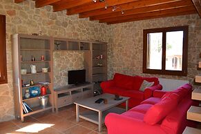 Pyrgos Luxury Country Home