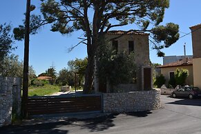 Pyrgos Luxury Country Home