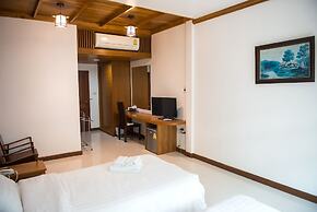 Tree Home Plus Home Stay