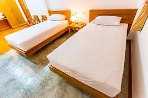 Tree Home Plus Home Stay