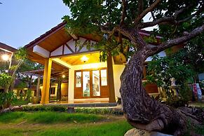 Tree Home Plus Home Stay