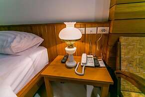 Tree Home Plus Home Stay