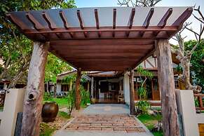 Tree Home Plus Home Stay
