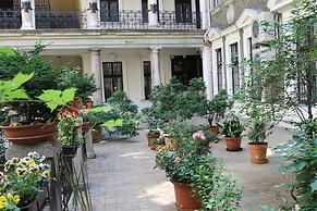 Omega Guesthouse Budapest