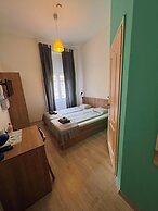 Omega Guesthouse Budapest