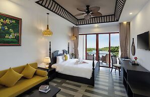 Phong Nha Lake House