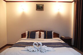 Mittaphap Hotel Luangprabang