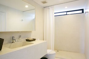 The Silver Palm Wellness Resort