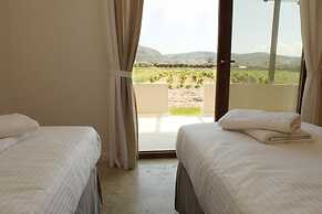 Horizonte Seafront Suites