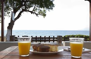 Horizonte Seafront Suites