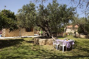 Horizonte Cretan Cottage
