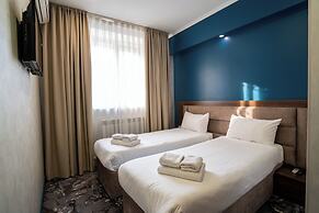 Hotel MILDOM Express